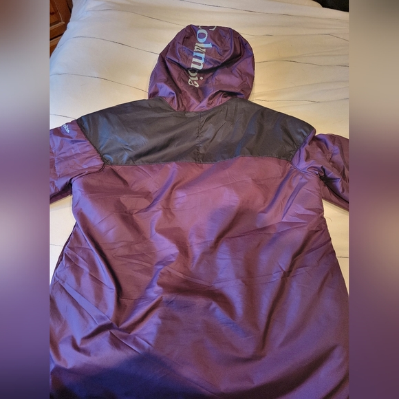 Women's Purple Colombia Pull Over Jacket - Picture 4 of 7
